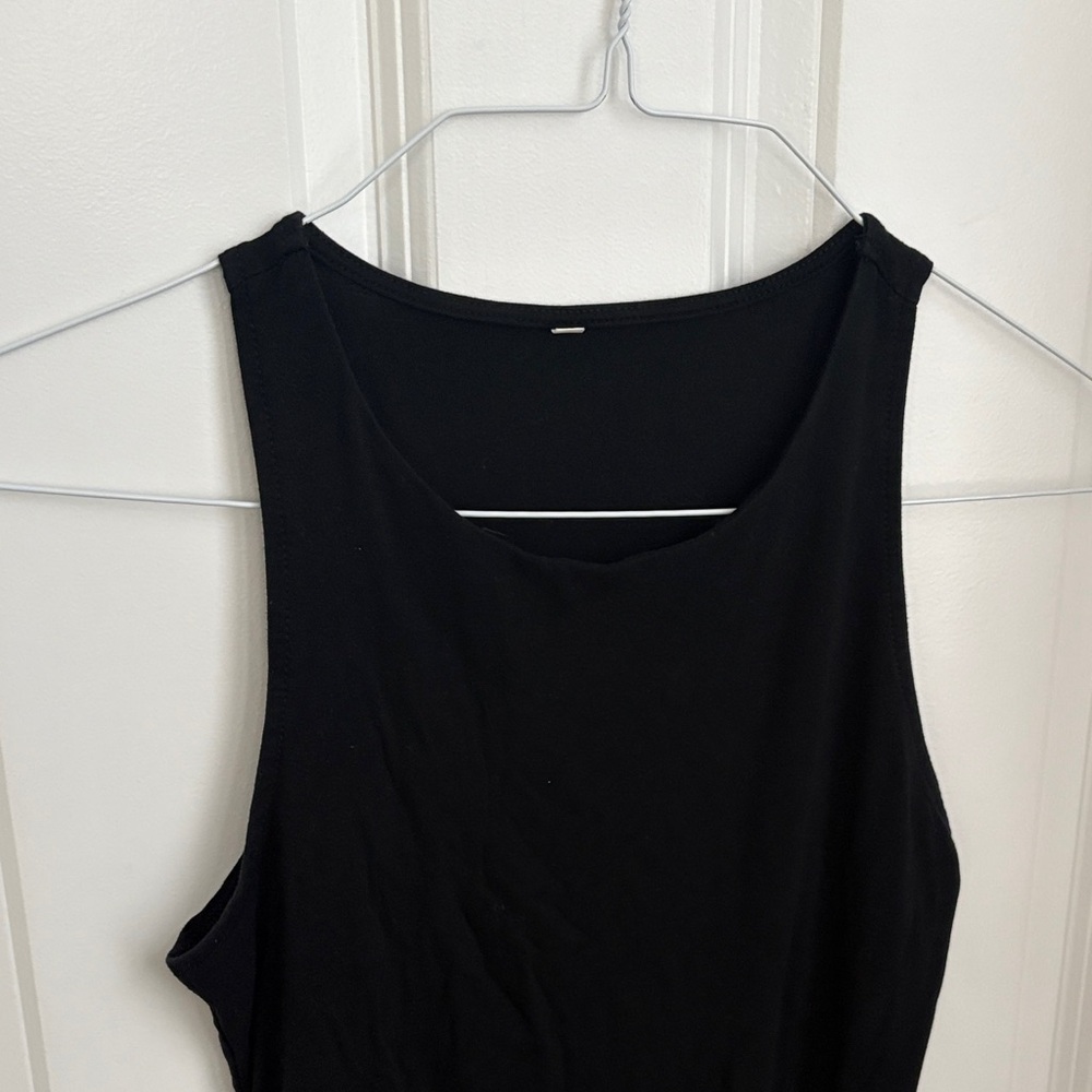 Amazon Black Sleeveless Bodysuit - Picture 2 of 5